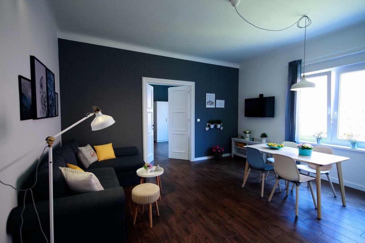 Tkalcha4U Appartement Zagreb Buitenkant foto