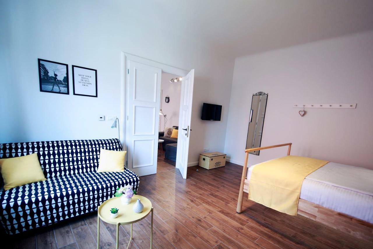 Tkalcha4U Appartement Zagreb Buitenkant foto
